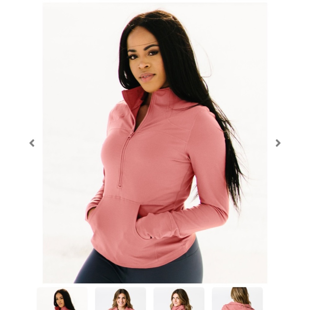 Zyia Salmon 1/2 zip pullover